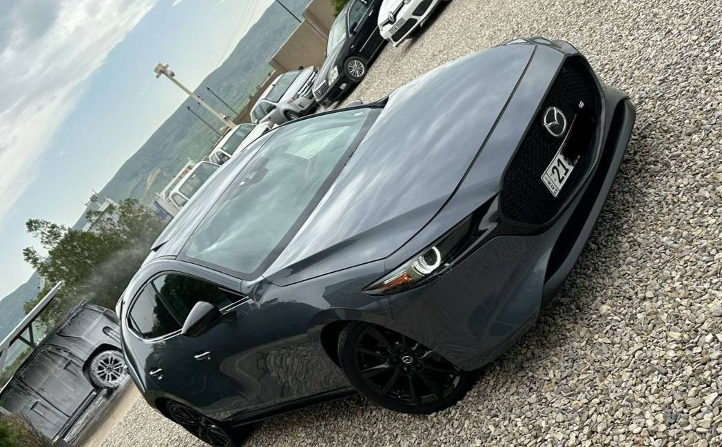 مازدا 3 hachback مۆدیل 2022 مواسەفات PREMIUM PLUS
مەکینەی 2.5 turbo. Awd
تەنیا 39000 mil ڕۆشتوە 
فول موسەفات 
داتا شۆ 
٥کامێرا 
ئۆتۆ هۆڵد 
برێک بەسمە 
سڵایت 
کوشن جلدو هیتەر و خەزن 
گێڕ لەسوکان 
سوکان هیتەر 
 ڕاداروخەتی جادەو ئۆتۆ ستۆپ
گێچ ئەلکترۆنی 

سعر: لە کۆمێنت داوای بکە ڕاستەوخۆ بۆت دێت 📩 

گێڕو مەکینەوتەقەو ڕەقەی بەشەرت 
پێش دوا کەپس 
ئێرباگ تەنها شان تەقیوە 
هیچ ناوی نەگرتوە 
سۆنەریم داناوە 
تایەو ڕۆنو بانسو پاتریم تازە گۆڕیوە

ژمارەی خاوەن سەیارە 
***********

