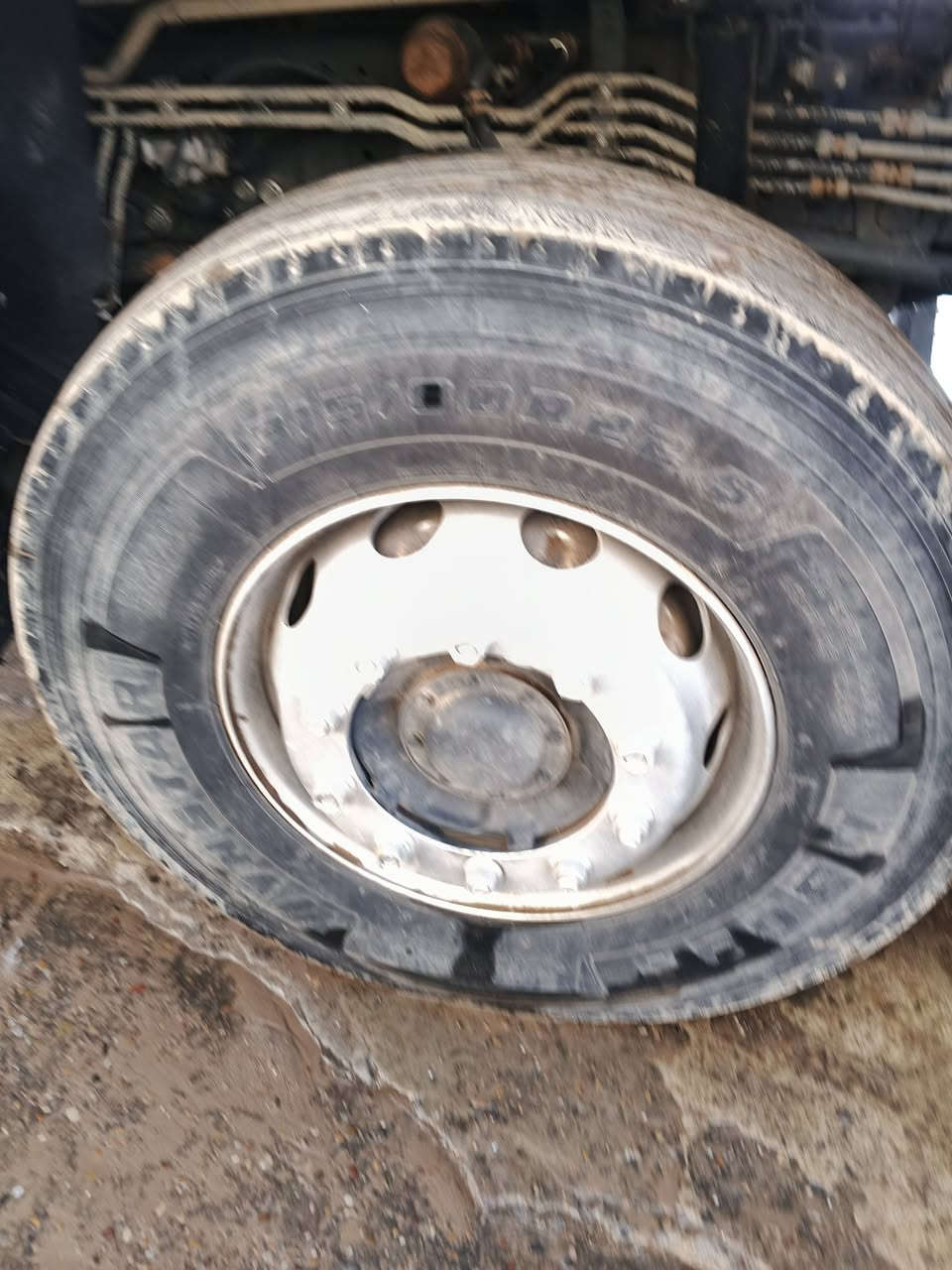 تايرات  22 امر اوس  اب تاير 24 برماق قطع 
*********** رقمي
