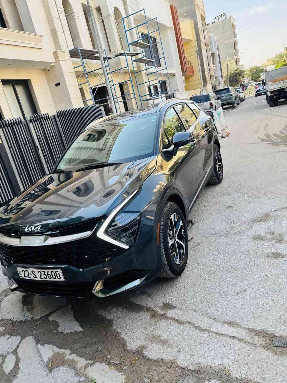 --
السلام عليكم 

كيا سبورتج لون رصاصي 

وارد امريكي موديل 2025رقم اربيل

سياره كلين كفاله شواصي الغود 

ايرباك كله سليم

سياره اخت الزيرو ماشيه3000مايل

المواصفات

بصمة
تشغيل عن بعد
هاند بريك بصمة
نظام ترحيب
شحن وايرليس
رادارات
كشنات جلد 
حساسات وكاميرا
محرك 2500
كشن السائق كهرباء 
تدفئة كشنات
تحديد مسار
تبريد قطعتين
مانع انزلاق
نزول منحدرات
نظام abs
نظام فحص ضغط الاطارات 
وضعيات قيادة
فول تحكم ستيرن
لد امامي خلفي
نقاط عمياء
ويل كب كروم
اوتو هولد 
اوتو ستوب
داخل جلد اسود  

السعر 217$

مكاني بغداد زيونه

رقم الهاتف*********** بغداد, العراق
