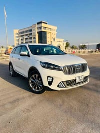 سورنتو ٢٠٢٠ • ٦٤٠٠٠ كم • رقم بغداد