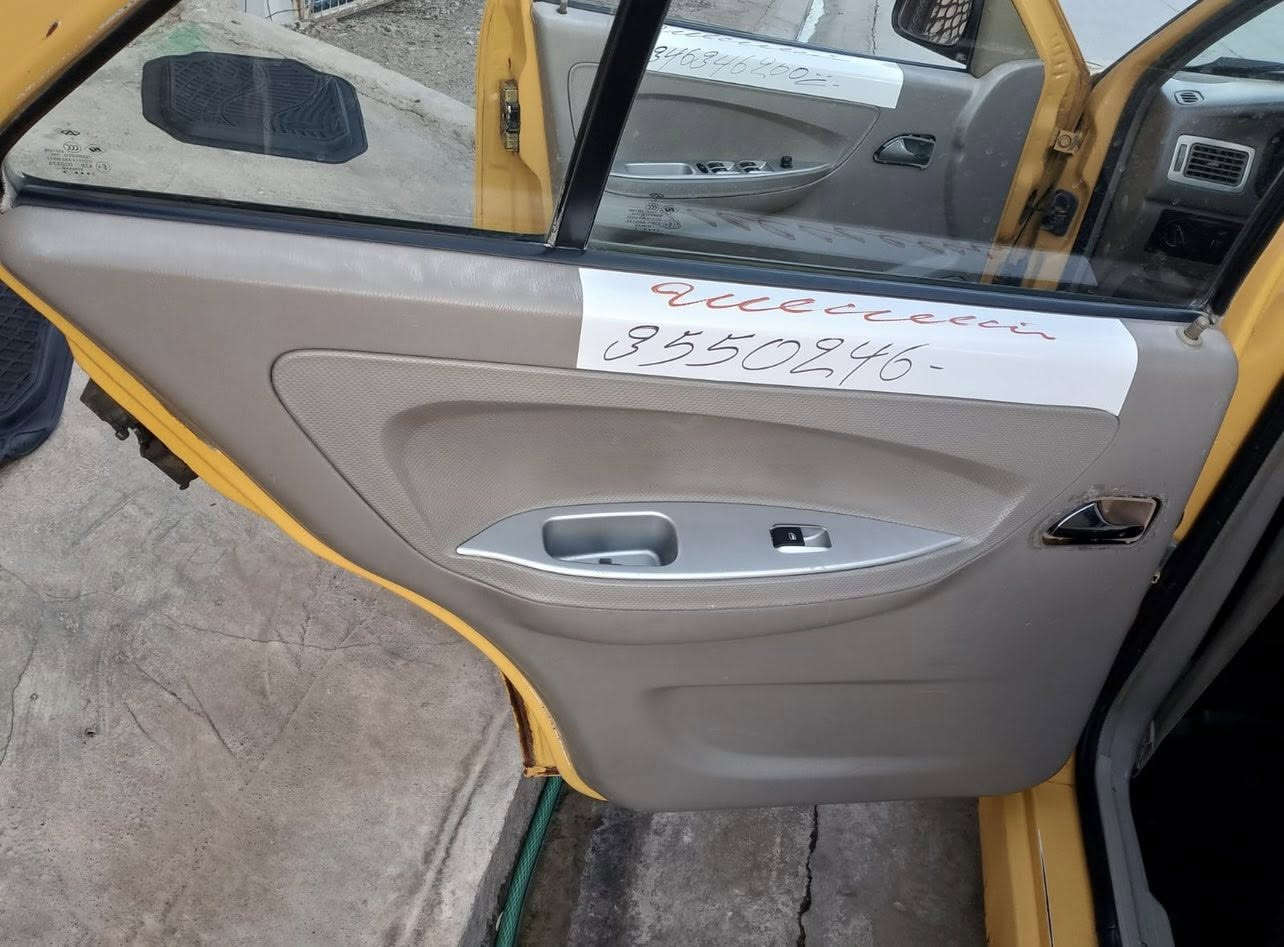 السلام عليكم سيارة كوين موديل 2011 رقم بغداد أحمر كير شرط محرك نفخ ومحركها معمر رايمر أغراض مازدا يعني ما تعوج ولف عليها ميئه 500 آلف الهيئة طخم جديد وايرمنيه كلها شغاله طخم تاير جديد سياره جاهزة من كلشي كابون بانزين ماستر كارد بيها السيارة شرعيها موجود ساكن بكركوك شرط تحويل من الشرعي وكالة من الوكيل ساكن بل الموصل سنويا مشروع موازي يعني تتحول بغداد السيارة سنويا عظم ساقطه بل
2022 السيارة بدون ضرر وبدون صبغ تبريد شغال تدفيه فول غرامات صفر الهيئة عليها تقريب 500 اتريد عليه اتريدها عليك كلشي اتفاق 
سعر السياره 18 ورقه للاستفسار الاتصال عل الرقم
عنوان السيارة موصل
 ***********
*********** 
اتصال + وتساب شغال
