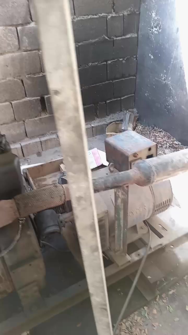 مولد دويزللبيع ٤٠ امبير 2بستم نظيف جدا سلف وباتري جدد وهندر هم يشتغل العنوان ديالى المقداديه *********** اتصل وتدلل
