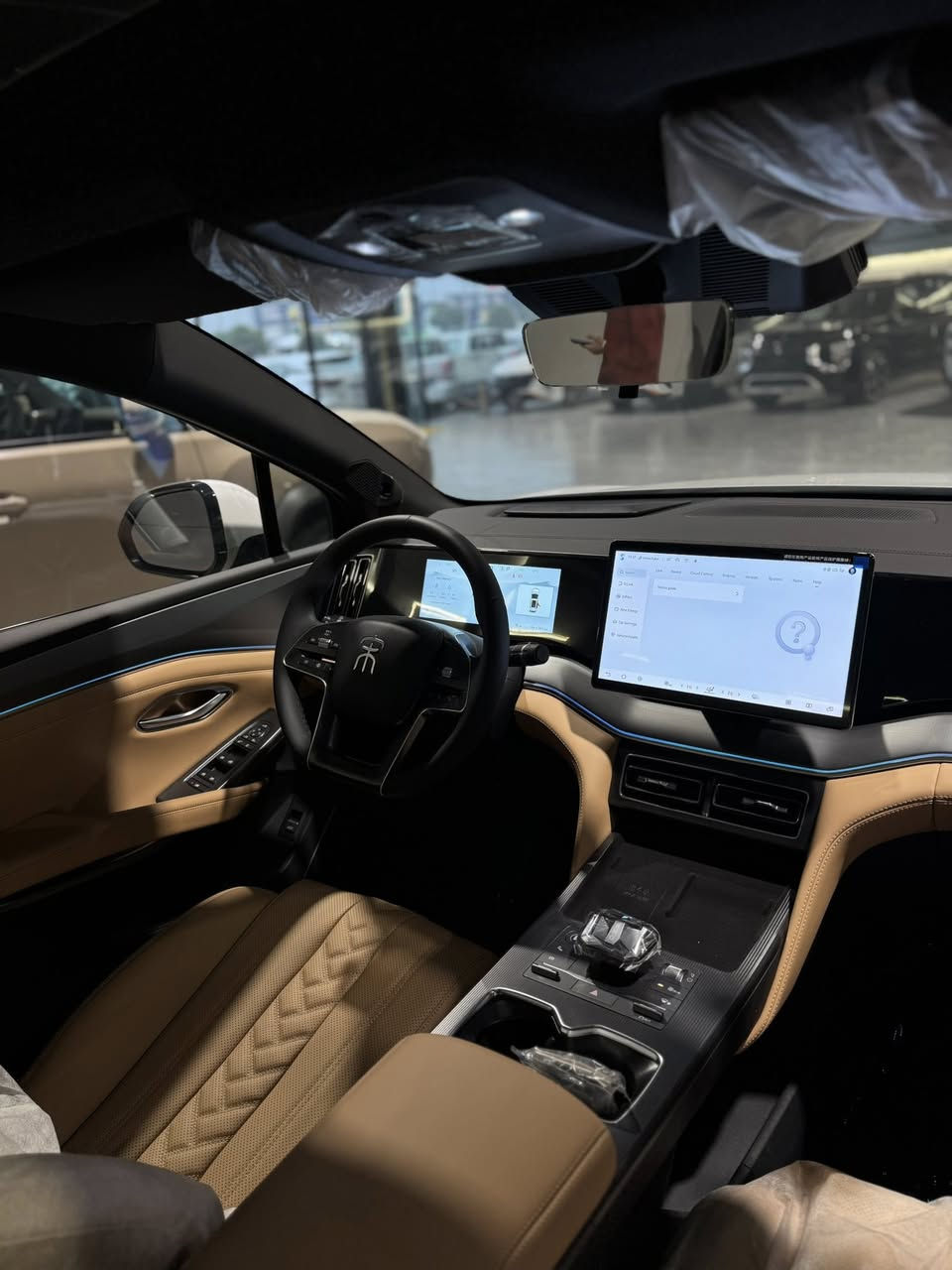 بي واي دي سونغ ال.  Byd song L

- موديل 2025

- فئه song L

- الممشى صفر

- كامرة 360 درجة 

-12 حساس

-رادار تفاعلي

-  5 راكب

- سقف بانوراما

- تحديد مسار

- كشنات جلد + كهرباء 

-كشنات تدفئ + تبريد

-رادار امامي

-شاحن وايرلس

-انارة اماية ليد 

-120 كيلو متر بشحنه

-نقط عمياء

-مانع تصادم

- السعر 19,900 دولار امريكي $$

- البيع بنظام النقد فقط (لايوجد اقساط❌)

............

- للمعلومات زياره موقعنا :

- الرقيم - اربيل / شارع 100 المعارض / بجانب محطه بانزين هوگر مقابل هفته بازار 1

- (معرض الرقيم على خرائط گوگل📍 https://g.co/kgs/eZYFQ7 ) 

- او الاتصال على:

*********** 📞 

*********** 📞
