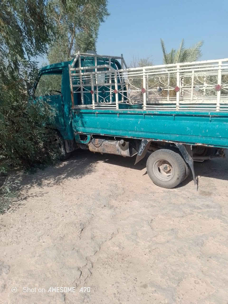 كيا بنگو للبيع موديل 93 رقم دولي الانبار السنويه لل 30 مكانها التاجي السعر 33 بيها مجال محرك بيه صرف قليل الباقي كله كفاله رقم الموبايل ***********
