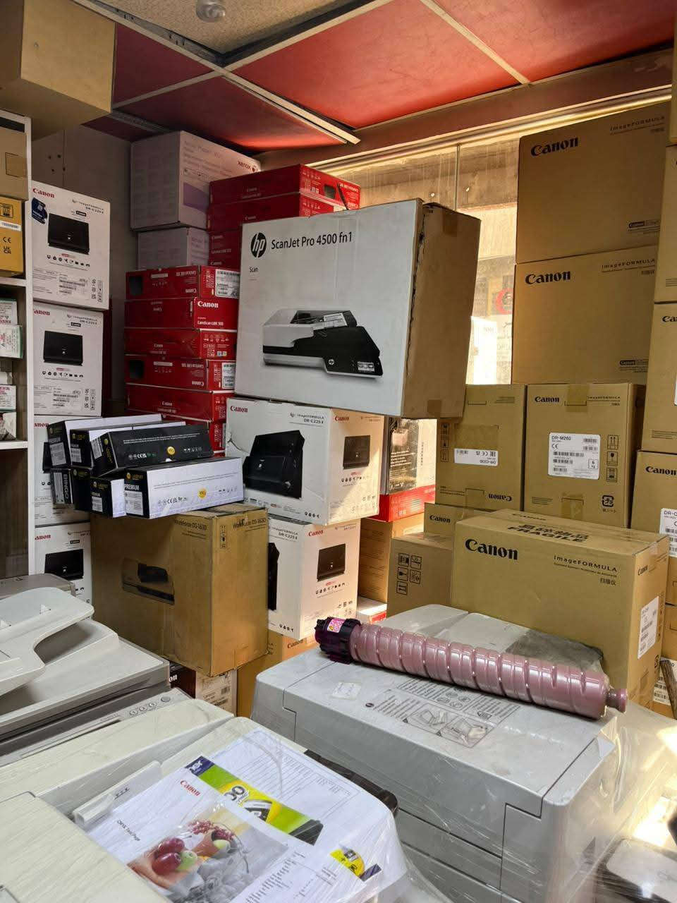 مركز الجبال للتميز_عنوان
وصول وجبة جديدة من طابعات كانون 
✅للمكاتب
✅لطلاب البكلوريا 
✅لطلاب الجامعة 
✅لطلاب الدراسات العليا
 .
جبنالكم احسن أجهزة الاستنساخ والطابعات ✅✔️ 

⬛✅تعبئة خارجية /كاترج .
⬛✅واي فاي أوبدون واي فاي.
⬛✅ملونة/أبيض واسود.
⬛✅ليزرية /أحبار.

✅مع أسعار مناسبة

للطلب والاستفسار مراسلة صفحتنا على الفيس بوك والماسنجر
او مراسلة الوتساب على رقم ***********

العنوان //مركز الجبال لتجارة الاجهزه المكتبيه الكرادة خلف بدالة العلويه هاتف📲 ***********
 ***********

مركزالجبال.. للتميّز عنوان!
ادمن R
