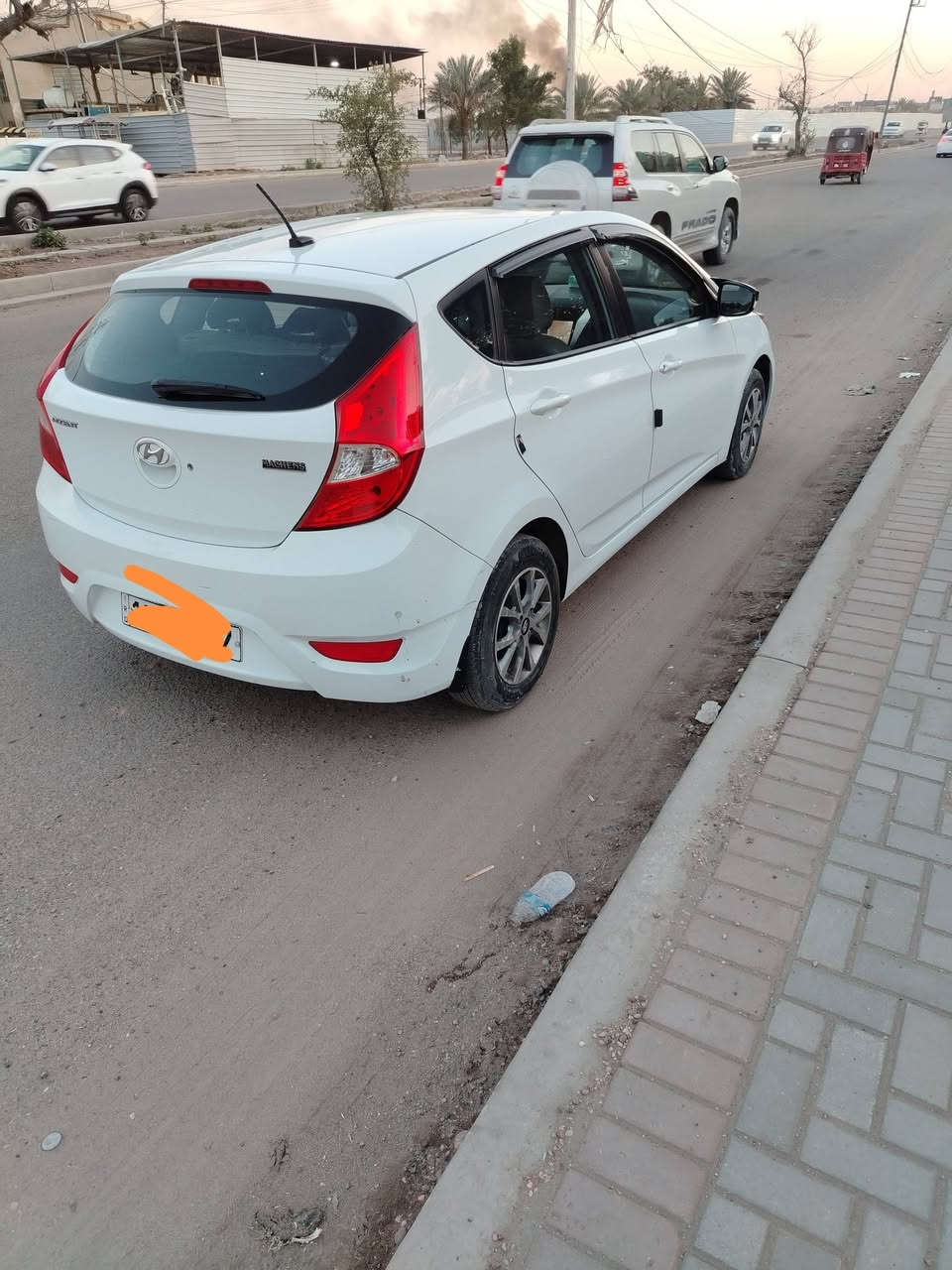 سلام عليكم عندي اكسنت هاجباك البيع موديل 2013 وارد أمريكي سياره جديده وحلوه محرك كير مكفولات وارد حادثه جاملغ بدون دواخل وسونار موجود رقم بغداد بسمي سعر 87 العنوان بغداد رقم تلفون ***********
