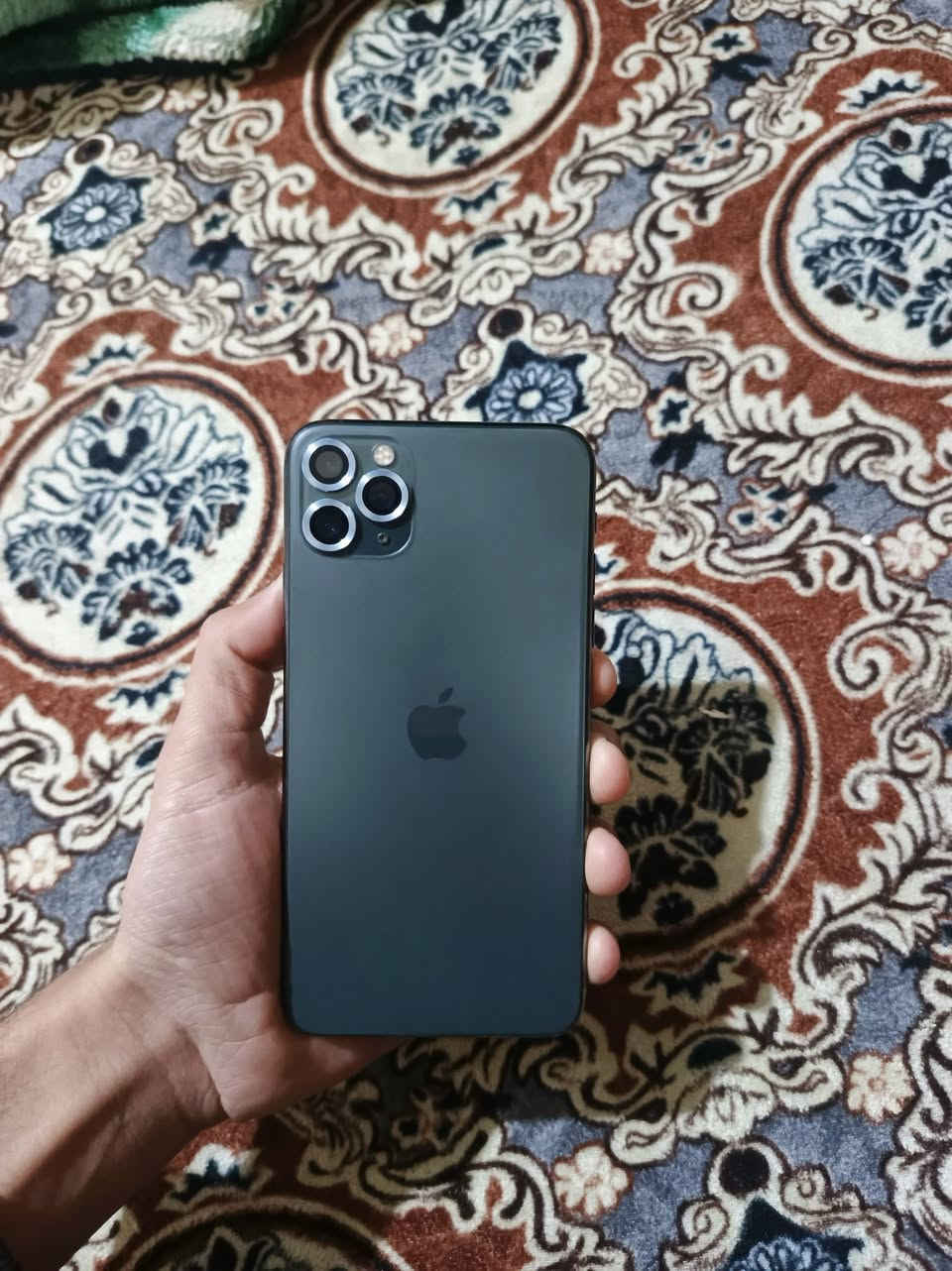 السلام عليكم للبيع 11 برو ماكس
(فقط للبيع)
مبدل شاشه وبطاريه 
الشاشه شرط وكاله اصليه 3 خيارات
فيس ايدي متوقف
ذاكره64
- السعر 240 الف وبي مجال
***********
