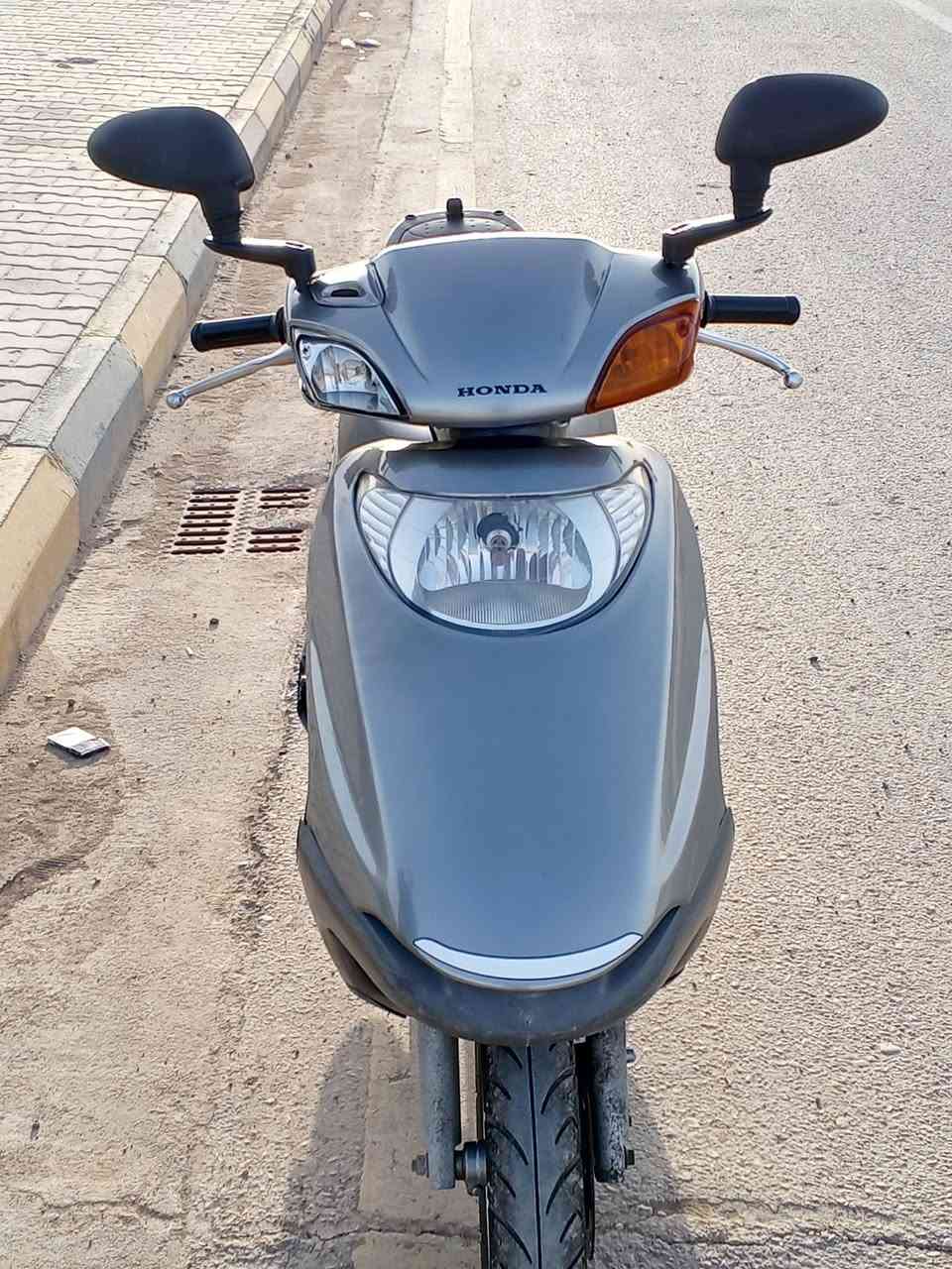 سلام عليكم دراجه سبيسي ياباني  مفتوحه رايمر مره وحده كهربائيات كله شغاله  سعر 800 وبيه مجال


**إذا كنت صاحب هذا الإعلان وتريد حذفه لأي سبب، رجاءا أرسل رسالة إلى الدعم الفني**