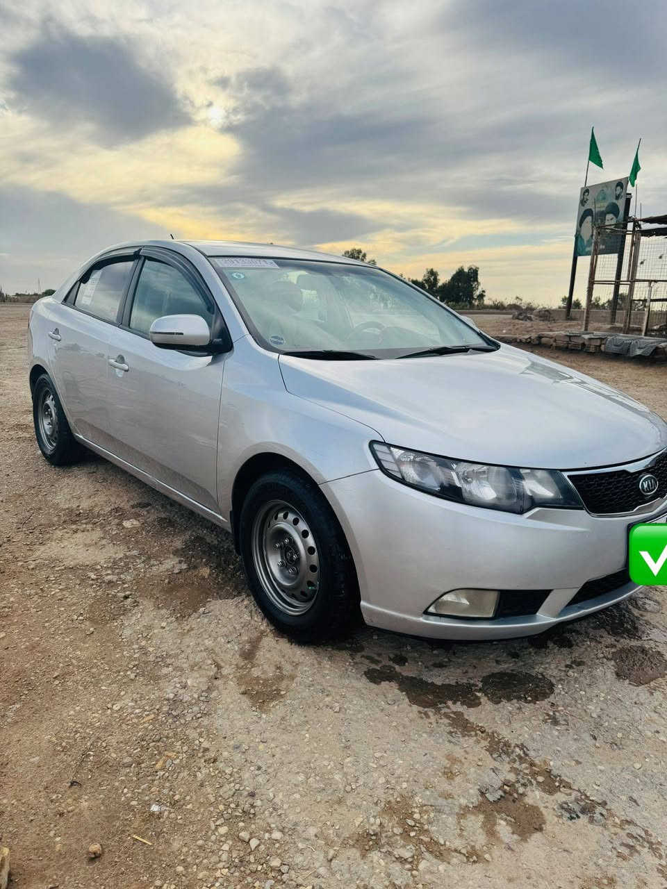 السلام عليكم... للبيع
سيراتو 2013  خليجي
سيارة جديدة مال جناي متعوب عليها
سيارة كفالة عامة من الصبغ بيها قطعة وحدة تبديل الباب الامامي الايمن فقط
محرك 1600 دوش كفاله بلادي
غرفتها جديدة بلادي
تبريد قبل 15 يوم منظومة كاملة ثلاجة وغاز وراديتر كله جديد 
شاشة وكامرة
كهربائيات كلها شغالة لايت زينون
كشنات وارضية جلد
حداية امامية خلفية برمضان اشتغلتها 
تخم تاير جديد قبل شهر شادة
سنوية جديد 2030
السيارة جاهزة من كلشي برغي ماتخسر عليها خير من الله
رقم ذي قار  السيارة باسمي تحويل مباشر
السعر المطلوب 120$ 
عندك استفسار  ‭0780 968 4667‬
اتصل وتشلع عيوني 
المنشور او السعر مايعجبك اعبره وكان الله يحب المحسنين
