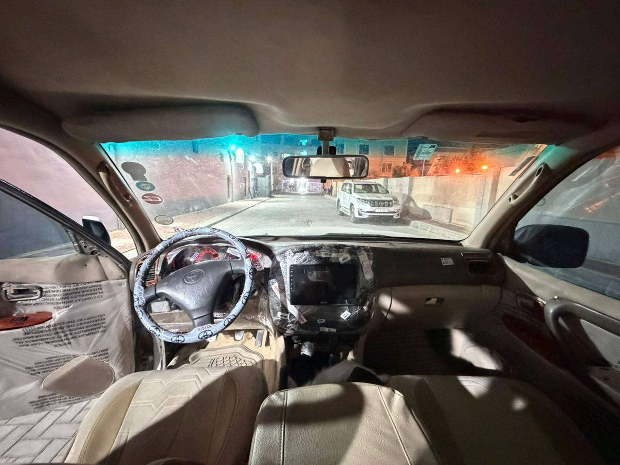 سلاو له هه موو لايك 
مونيكا 2003
ده شبول به رز
ناوزه رد
مه كينه و كير به شه رته 
مه كينه ي گازي سؤبه ره
زؤر به كيشو هه لمه ته
پيش اكسل
توندو توله
ئارم و اولياتي به شه رته
هه مووگياني به شه رته
بؤياغ عام
نرخ 58كلاو توزي معامله
*********** شربازهير, السليمانية
