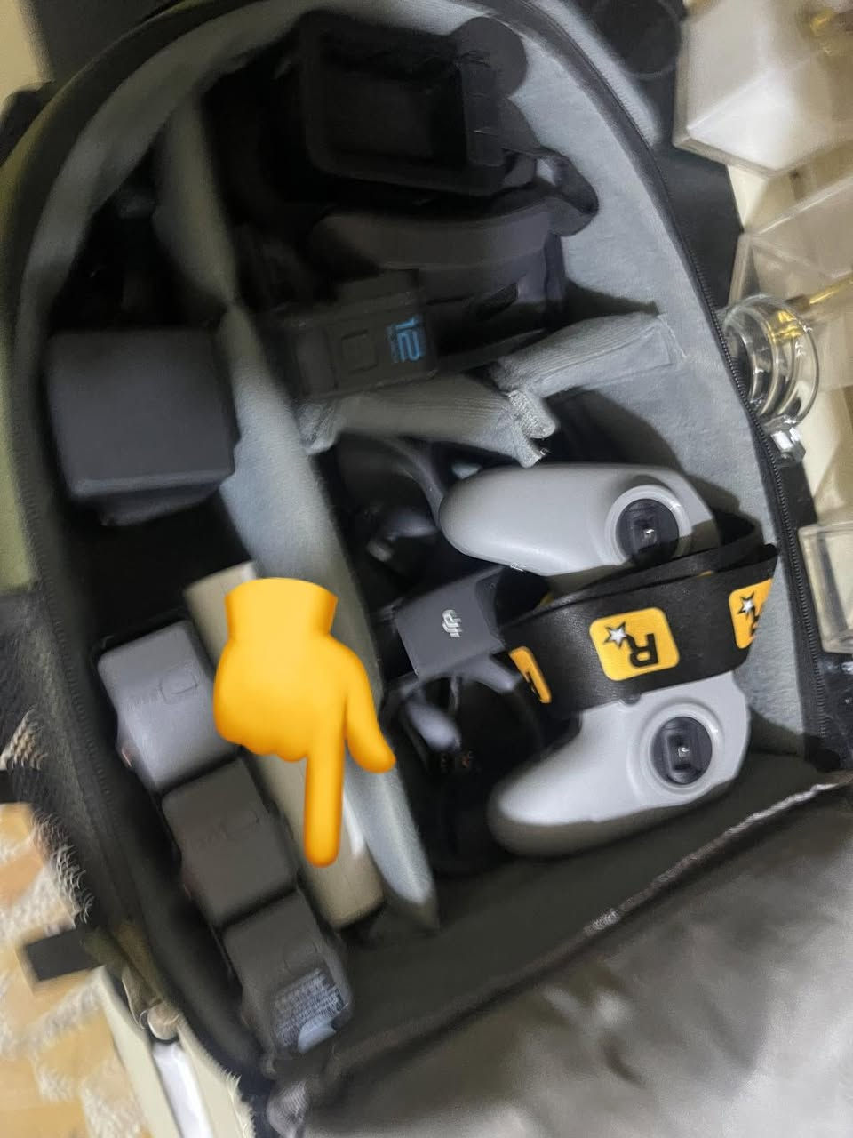 درون افاتا 2 كومبو مع جوستك 3 
مكاني بابل السعر مليون ٩٠٠ الف الشراي يتصل على توصيل ماكو اجي تفحص وتاخذ ***********
