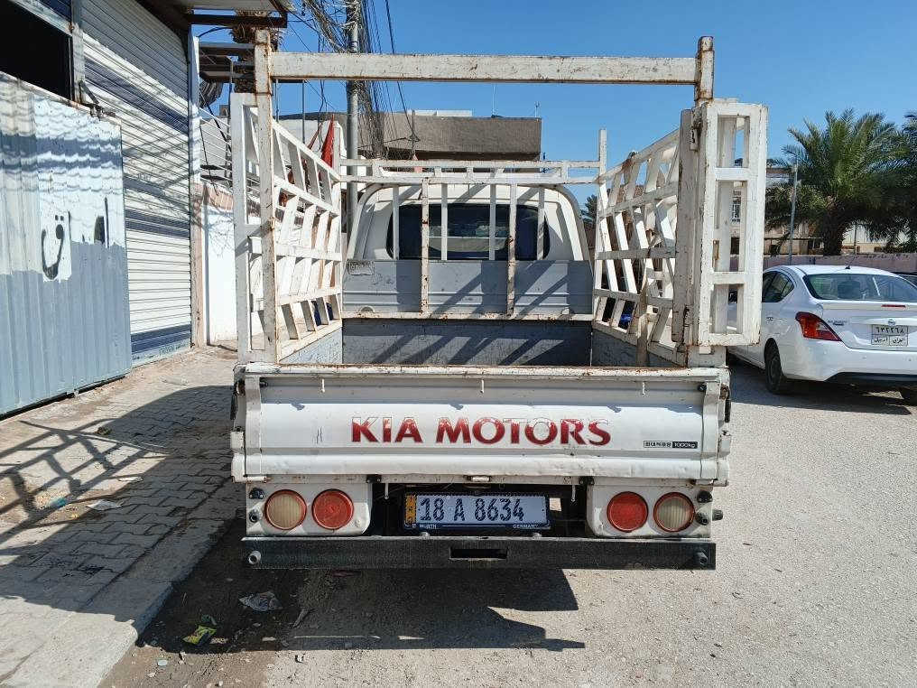 محرك 300 مفتوح
 تبريد شغال كامل 
سياره جاهزه ماناقصها شي ابد
سياره بسمي رقم بابل 
محجر وياها كامل
موديل 2008

رقم موبايل*********** النجف, العراق
