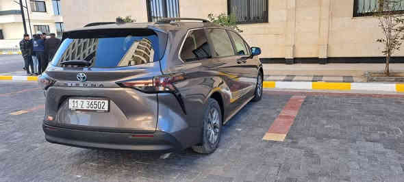 للبيع .... تويوتا سينا 2023 Le الضرر تعديل  البنيد على البارد والدعامية نفسها راجعة ... الايرباكات كلها سليمة .... شرط السيارة بدون اي قطرة صبغ  .. صورة الحادث مرفق مع الصور ممشى السيارة 70 الف كم قابل للزيادة .. مكان السيارة. .. الانبار - الفلوجة .. سعر السيارة 28500 $ وبيها مجال بسيط للتواصل ***********
