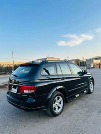 سانگیۆنگ کیرۆن • ٢٠١١ • فول مواصفات