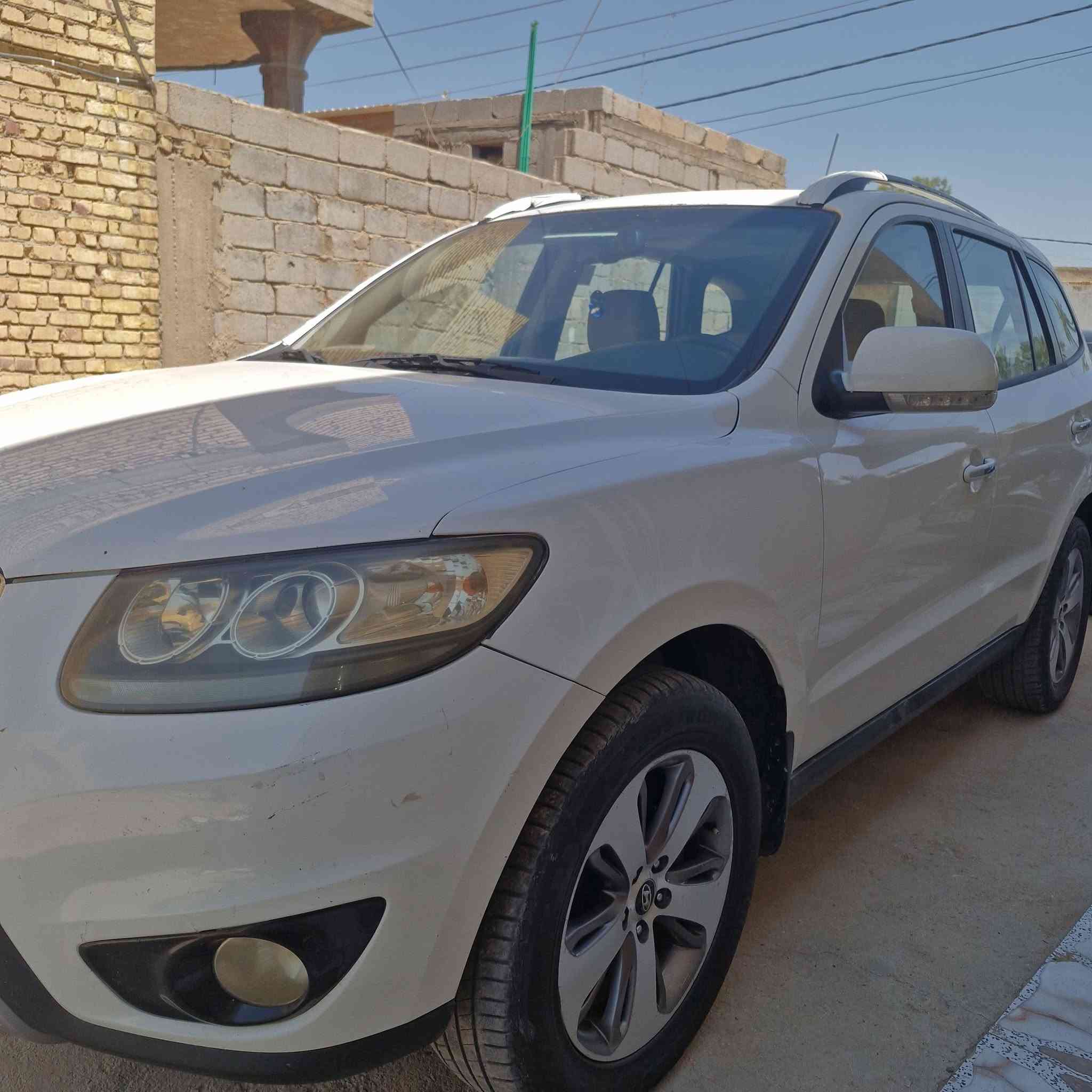 السلام عليكم
سنتافي مديل 12 خليجيه فول مواصفات مكينه 2400 السيارة كفاله عامه تخم تاير السيارة خير من الله نقصها فقط تبريد السعر 140 وبيها مجال رقم *********** عنوانها كربلاء طوريج
