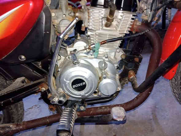 يا الله سلام عليكم طبعن مرخصت الادمن الصور بليل للعلم 
للبيع مكفيوله عام اوراق اصولي مديل 2021
سعر 800الف المحرك مكفول عام دراجه مال منتسب مامتعوبه بس مهموله أي نعم مكان ميسان قضاء علي الغربي 
الصور ولمقطع موضح كلشي بيه إلي ينشاف بل عين ماينحمد العزاز تجي وتصعد وتطلع تراي وأنه خادم للطبيب 
***********واتساب
***********واتساب وبيه مجال
