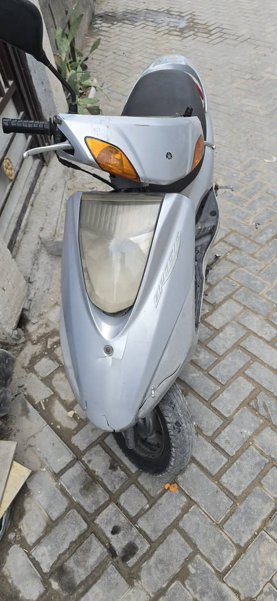 سلام عليكم دراجه البيع بريز مكاني بغداد مدينه صدر متواجد واتساب سعرهه 550 وبيهه مجال هاذه رقمي ***********
