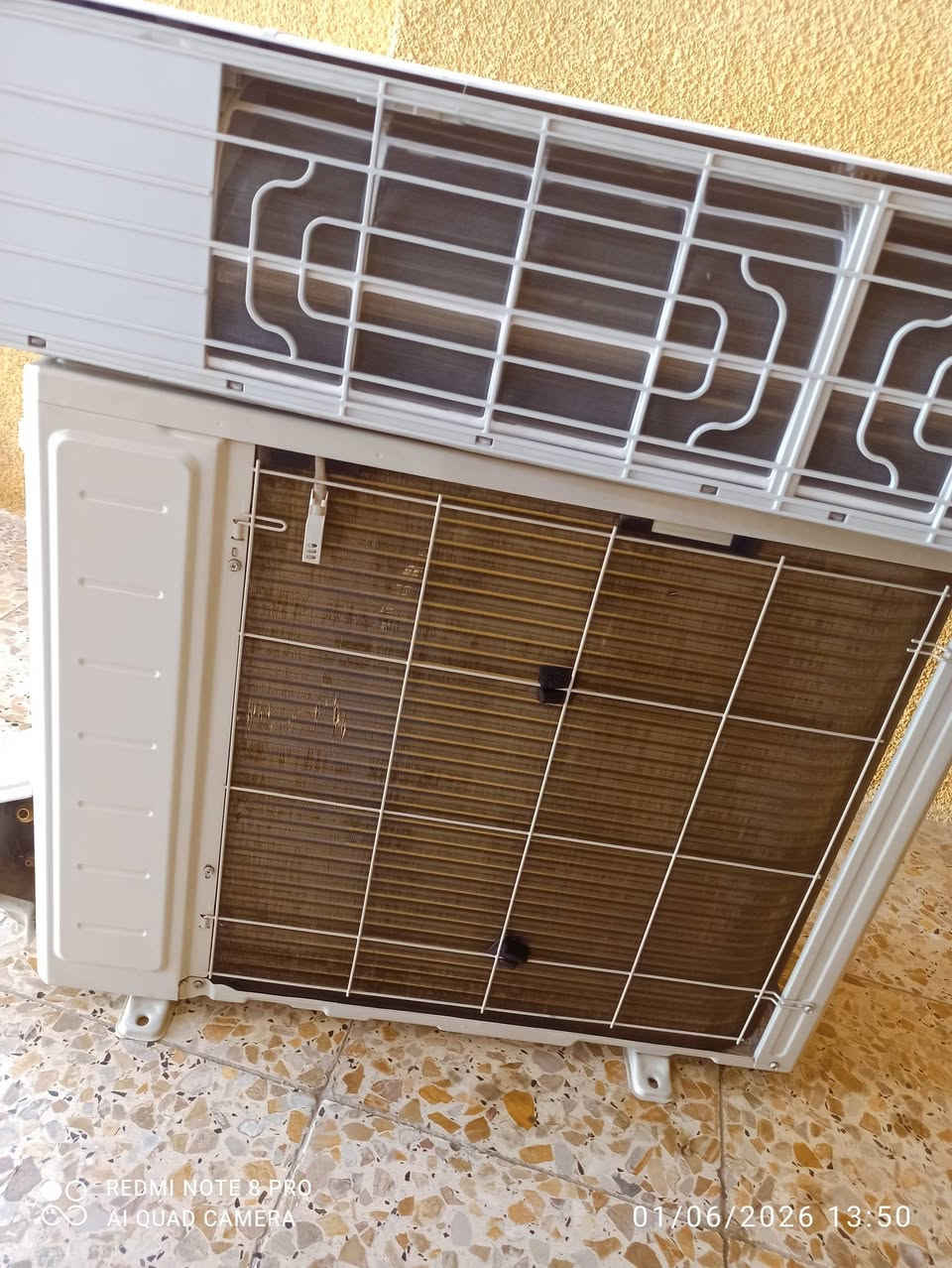 سبلت اونكس ONAX طن ونص انفيرتر  تحكم جهاز اخو الجديد العام مشتريه اصدار 2024 شهر 11 الجهاز تدفئة وتبريد ثلج ملحقاته كامله منصوب وشغال حاليا سعره 550 مكاني بغداد بالعبيدي ***********
