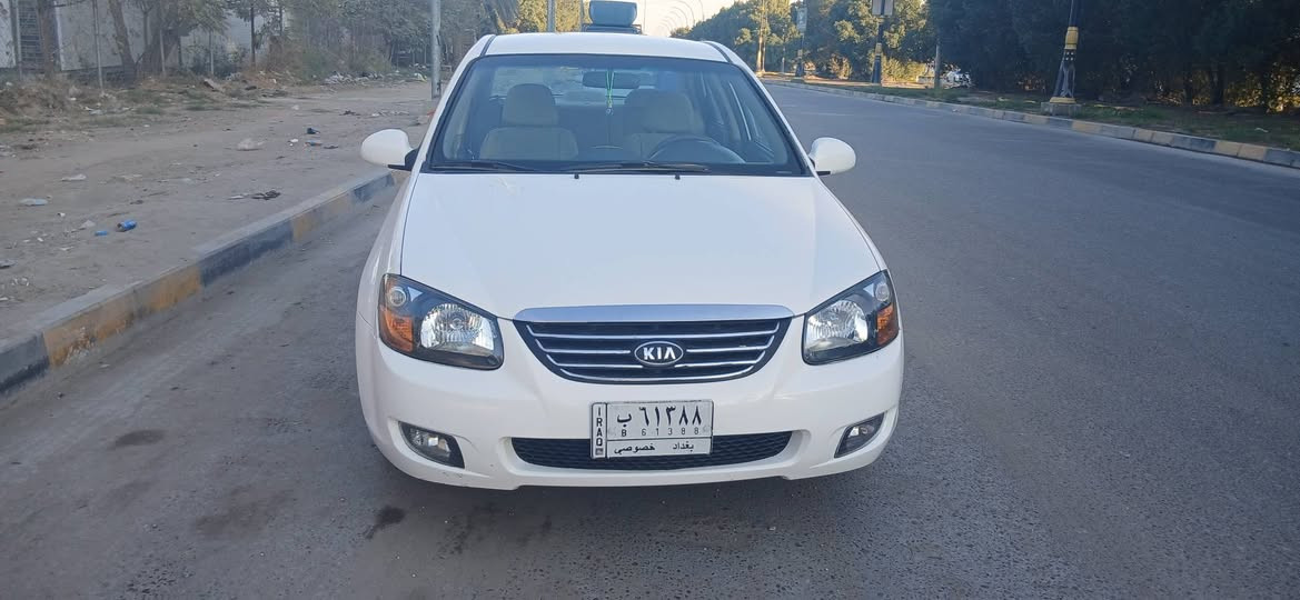 كيه سبكرى ٢٠٠٩ مصبوغه عام فقط جماليه بدون اي ضرر
حادثها جاملغ خلفي من امريكا ... رقم بغداد كير مكينه حداديه تخم تاير وتبريد كفاله ..السياره جديده بمعنى الكلمه تجي وتشوف بعينك السعر ٨٨ وبيها مجال قليل ..للتواصل *********** مكان السياره كربلاء
