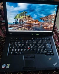 لابتوب • شغال • بدون عطل