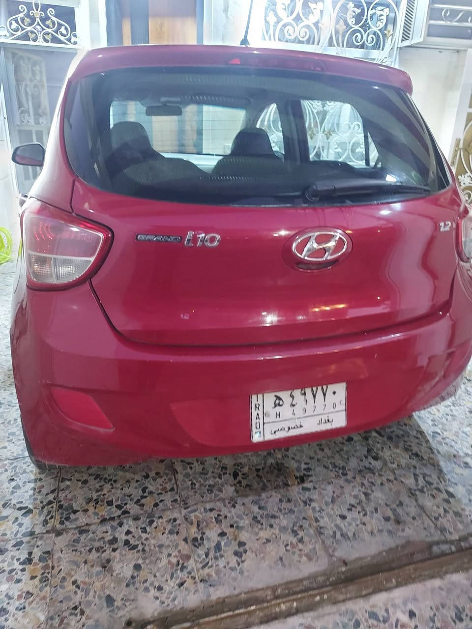 السلام عليكم سياره i10 موديل ٢٠١٥ خليجي مابيها اي ضربه ولاصبغ السعر ٩٠ورقه المكان السيديه لاستفسار الاتصال ع رقم ***********
