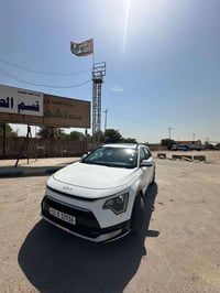 نيرو 2023 ‏وارد أمريكي حادث السيارة الجاملغ أمامي فقط صبغ شوية ￼بل بني...