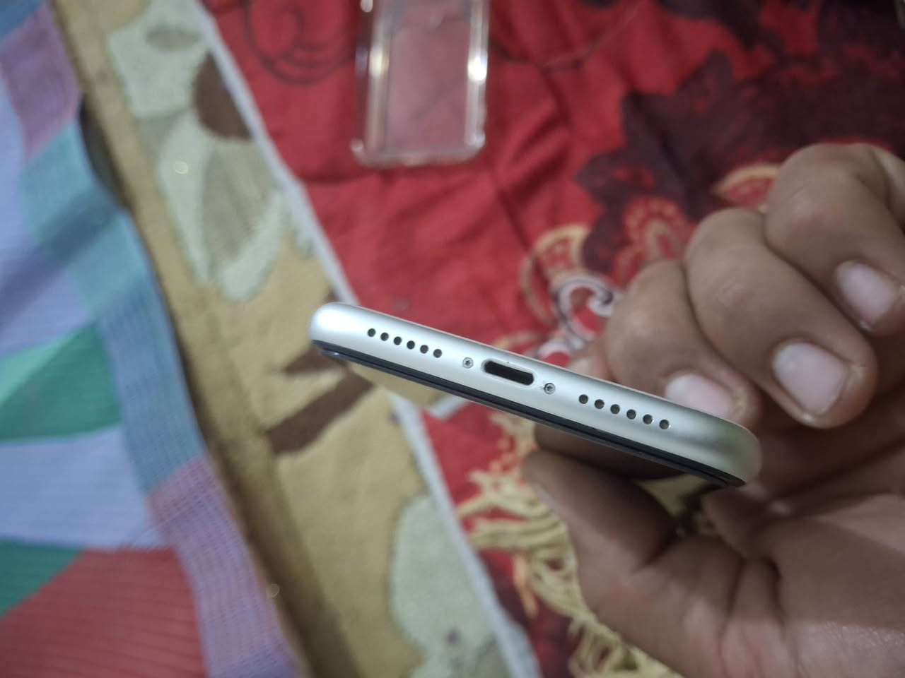 للبيع ايفون 11 عادي جهاز وتر فقط بطاريته نازله ذاكرة 128بطارية 70 سعر 300 مكاني قرب الإسكندرية تواصل ***********
