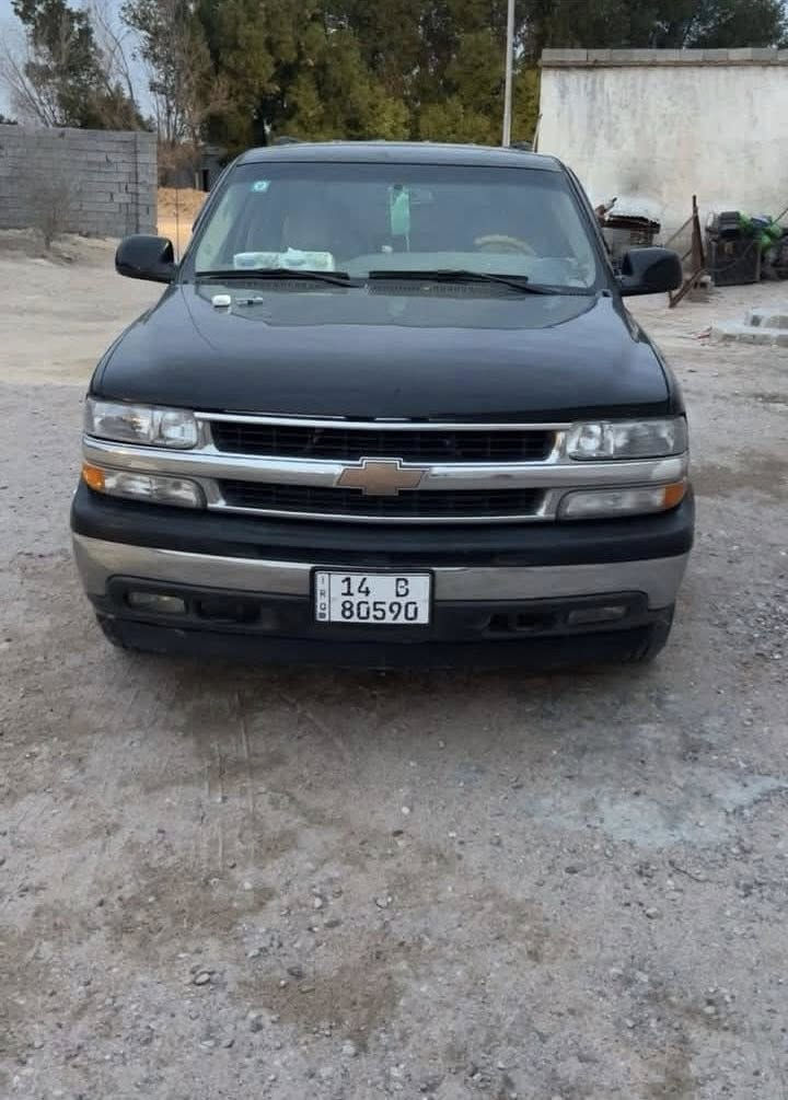 سلام عليكم  

تاهو بتره 2004  
رقم بصرة باسمي (شرط تحويل)  

السيارة صبغ عام تغيير لون  
جاهزة، 
تبريد + حدادة + كهربائيات كلها شغالة 100%  

العنوان: البصرة / الزبير / البترو  

السعر: 125
📞 ***********
