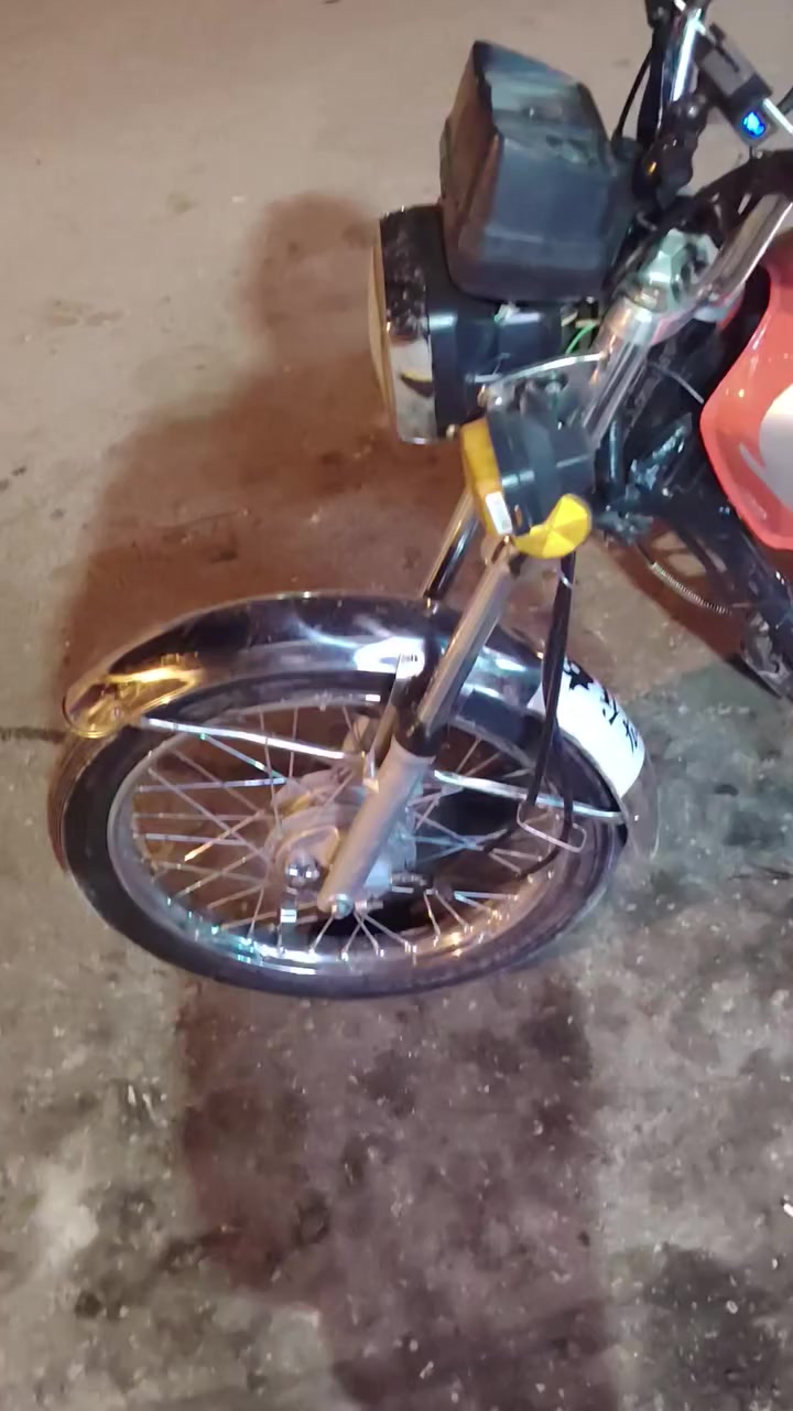 للبيع مويل ٢٥ اوراق سكنر جديده وجاهزه مكان كربلاء سعر ٦٠٠وبيه مجال بصيط ***********
