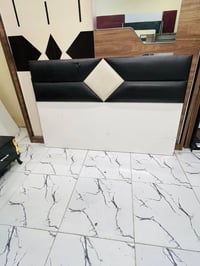 سرير • تخت • مفروشات