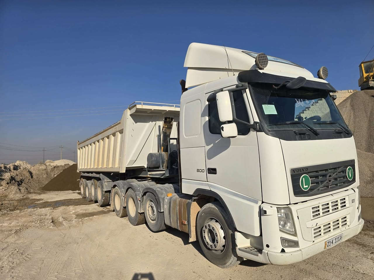 للبيع نساف موديل ٢٠١٤ مكفوله من كلشي اي استفسار اتصل على الرقم ***********
