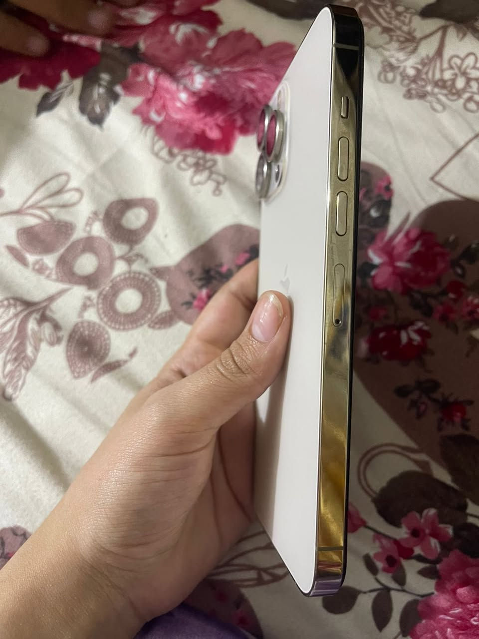 13برو ماكس ذاكرة 256الجهاز يخبل كلش كلش نضيف كامل ملاحقات باكيت الأصلي مستبدل شاشه اصليه اصليه 3خيارات فيس إيدي شغال كله شغال الجهاز نضيف ميه بل ميه الون المميز بطاريه 82 الجهاز كله بلاد وأضمنك الشاشه سعره 620 وبيه مجال متحصل ب هيج العنوان حي الجهاد بغداد


**إذا كنت صاحب هذا الإعلان وتريد حذفه لأي سبب، رجاءا أرسل رسالة إلى الدعم الفني**