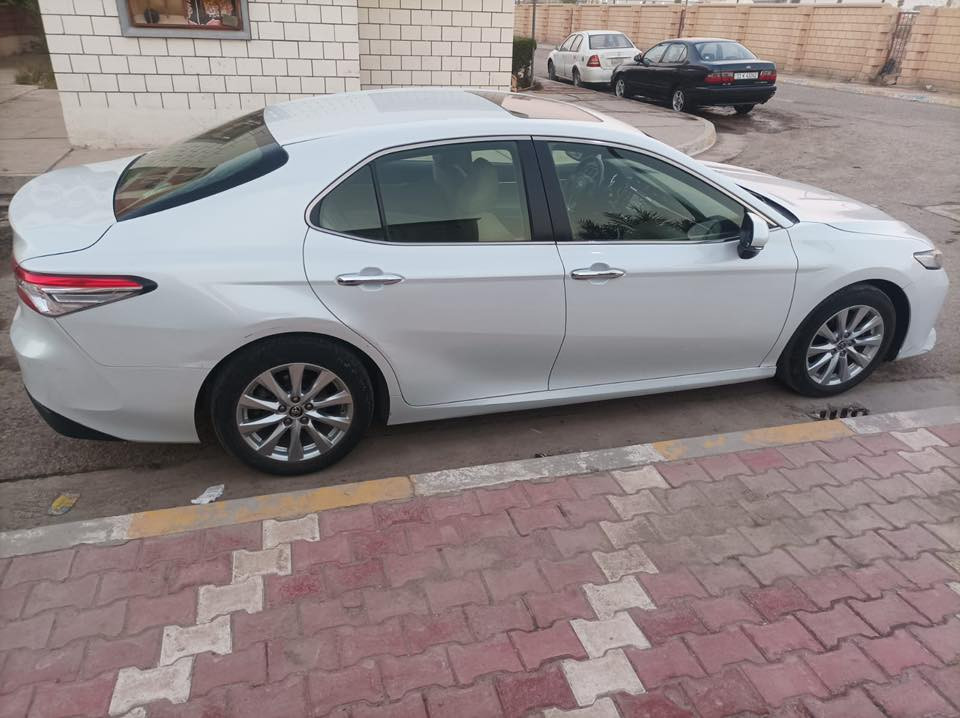 كامري موديل 2020 
مكفوله من الصبغ والتبديل 
السياره ماشيه 167 الف 
رقم بغداد الماني
وكاله ساز 
السعر 190
للتواصل الاتصال
***********
***********
