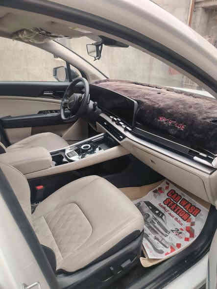 سلام عليكم كية سبورتج 2024 مكفولة كفالة عامة  فول مواصفات. هايبرد لون ابيض بصمة كير ماوس خمس كامرات ((سعرر 218)) (( مكان بغداد عبيدي )) { رقم تليفون ***********
