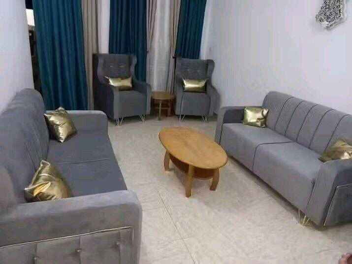 تخم 10مقعد 400
9مقعد ب375
 8 مقعد 350
  7  مقعد 325
6 مقعد ب 300
  5 مقعد قنفه ثلاثيه وكراسي عدد2   275
  5 مقعد ثلاثيه وثنائيه 250 الف

مواصفات الخشب
الظهر /چام روسي 
المقعد /بلوك اسود 
الصدر /خشب مضغوط
الاسفنج / مميز 8سم 
القماش / قديفه
الرجل / حديد
واذا اختار الزبون (كتان) او (وتر بروف)
يصعد (25)
توصيل بغداد مجاني 
اطراف 15
محافظات حسب البعد
معمل 4 بغداد, العراق


**إذا كنت صاحب هذا الإعلان وتريد حذفه لأي سبب، رجاءا أرسل رسالة إلى الدعم الفني**