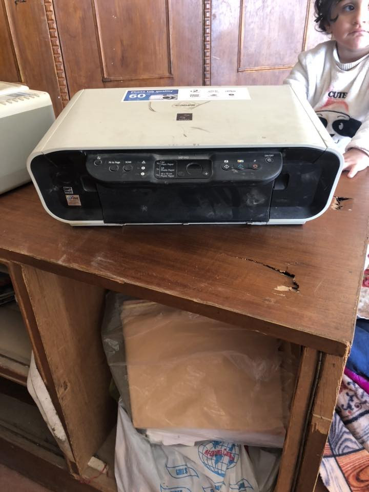 سلام عليكم 
متاح طابعات عدد ٤ جانن يشتغلن بس انتركن فتره وهسه ما ادري بيهن يشتغلن او لا 
*********** للاتصال او واتساب
