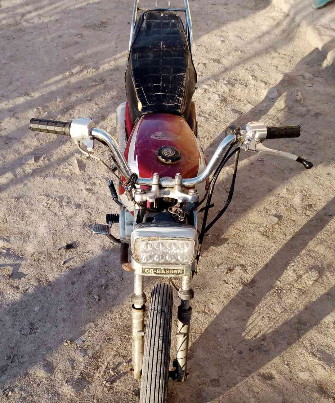 للبيع موديل 2019 اوراق أصولي دراجه جاهزه كهربائيات شغاله محرك جديد للأستفسار أكثر ع الرقم ***********    السعر 300 وبيها مجال
