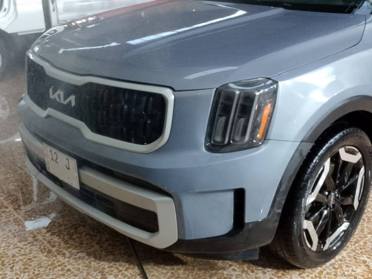 للبيع كيا تيلورايد موديل 2023 أمريكي 
سيارة مال جناي نظيفة جداً وحالتها ممتازة واستعمال خفيف سيارة مريحة وعائلية
📌 سونار الضرر السيارة موجود داخل الباركود (QR)
⚠️ الرجاء مسح الباركود قبل الاتصال لا تسأل عن السونار لأن موجود كامل بالباركود.
💰 السعر: 24,000 الف
📞 للجادين فقط
***********
📍 رقمها نينوى صاحبها الشرعي اني حولها لك بنفس اليوم والثاني

مكلف بالنشر الرجاء عدم مراسلتي
