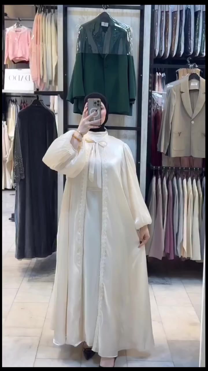 فستان أوركنزا ✨

 ناعم عالي الجودة مع طبقة داخلية (بطانة) لضمان الراحة والستر.
 
القياسات المتوفرة: 42 - 44 - 46 - 48✅
متوفر بثلاث الوان : الاحمر- الابيض-الوردي 👌 

سعر الفستان : 50 الف مع التوصيل 💵

للطلب والاستفسار  مراسلة الصفحة 🤍

#اكسبلور #explore #trend #ملابس #ملابس_نسائيه


**إذا كنت صاحب هذا الإعلان وتريد حذفه لأي سبب، رجاءا أرسل رسالة إلى الدعم الفني**