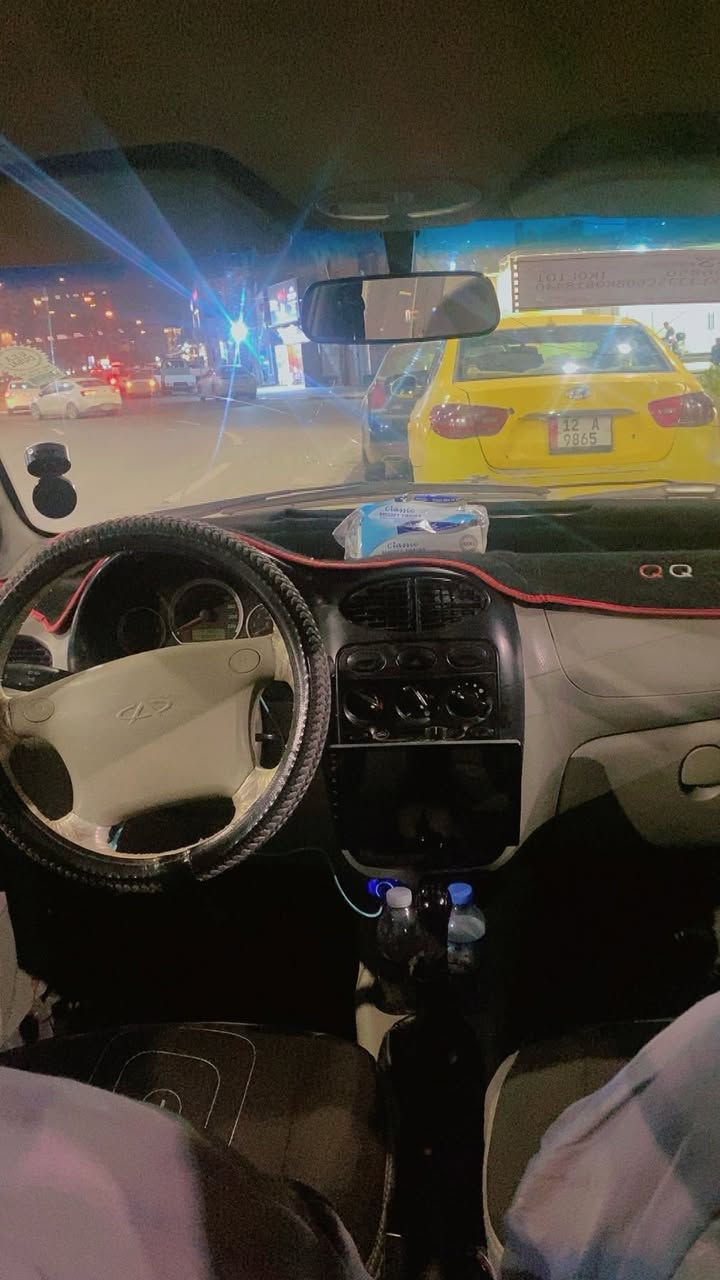 للبيع كوكو موديل 2012 جديده ربع ماتصرف عليها غير التحويل او الوكاله فقط السياره جاهزه من كلشي 
رقم بغداد مسطره الاوربي 
شرعيها بلموصل 
سنويه 2029 
داخلها جديد 
شاشه ايباد
كير شرط 
محرك شرط لا صرف ولا نفخ 
تبريد شغال ثلج شرط 
تدفئه شغال شرط 
طخم جديد 
تايرات جدد 
صبغ حزام 
لا تكتبلي شكد سعرها خابر صاحبها وتفاهم ويا راعيها 
رقم ***********
رقم ***********
