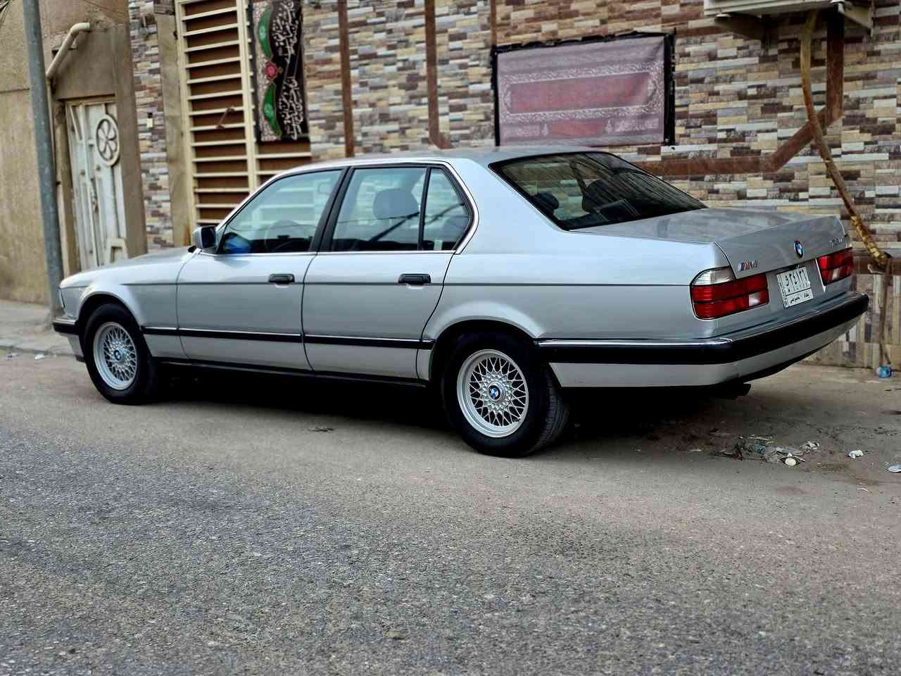 730حجم 8.سلندر جاهزه ونظافته كدامك .تشغيل عن بعد واطفاء مكان نجف.سعر85.وبيه مجال.***********
