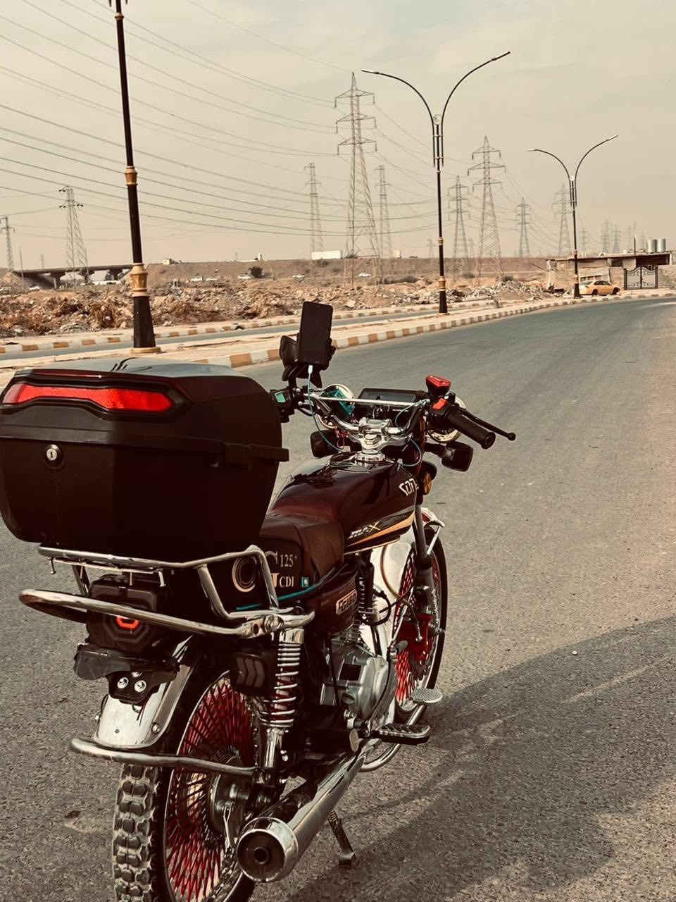 السعر 550 وبي مجال للشراي 

تايگر 2025 بلادي 
كلشي بي بشرط
كهربائيات شغاله كلها 
مكينه خير من الله 
نظيف حيل 
.
العنوان / بيجي حي الرسالة
***********
