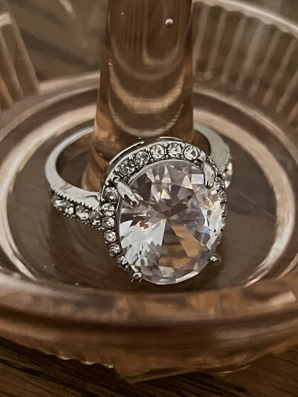 سلام علیکم
ئەم ئیکسسواراتانە بۆ فرۆشت
قەدیمی و ئەنتیکی تیایە لەگەل دەستی١
هی دەرەوەی ولاتن
گەیاندن سلیمانی ٢ دەرەوەی سلیمانی ٤
ئەگەر کریاری نامە بنیرە
نامە بنیرن بۆ تایبەت بۆ هەر زانیاریەک
هی خۆمن ئەیان فرۆشمەوە
لە هەرمۆدیلیک تەنها ١ دانە بەردەستە


**إذا كنت صاحب هذا الإعلان وتريد حذفه لأي سبب، رجاءا أرسل رسالة إلى الدعم الفني**