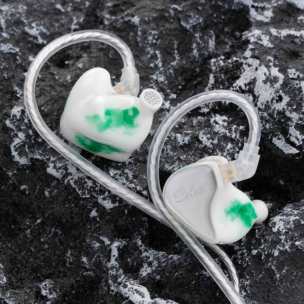 Celest | WYVERN
Plug: 3.5mm
Drivers: 10mm LCP Diaphragm Dynamic Driver
Interface: 0.78mm 2pin
Sensitivity: 105db
Wearing Type: In-ear
Frequency Response Range: 20Hz-20kHz
Impedance: 32Ω
Cable Length: 1.25m

جديد
30 الف


**إذا كنت صاحب هذا الإعلان وتريد حذفه لأي سبب، رجاءا أرسل رسالة إلى الدعم الفني**