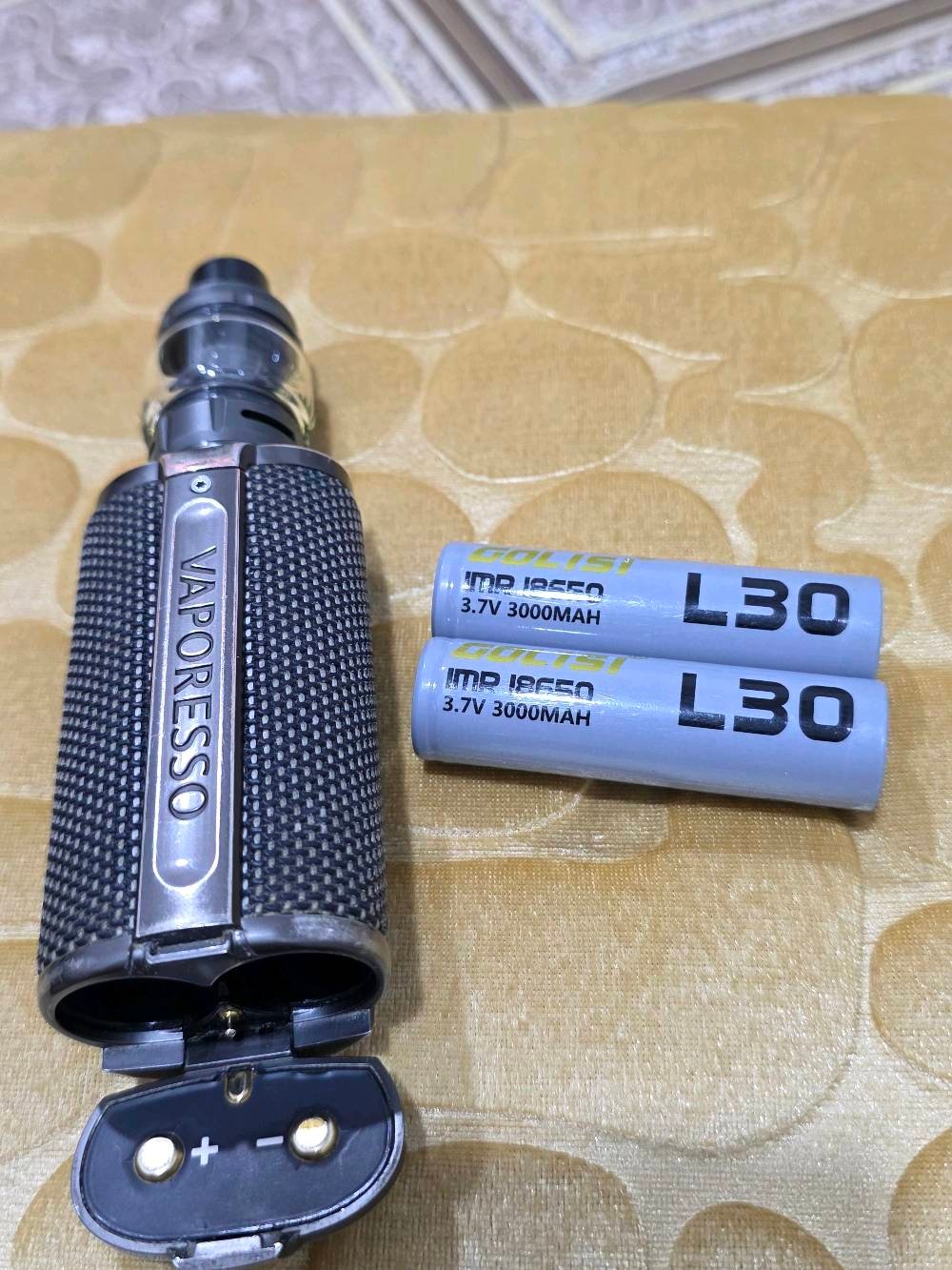 للبيع ڤـيب ڤـابريسو تارگـت 200
(Vaporesso Target 200)
الغني عن التعريف يتميز بقوة تصل إلى 200 واط ويعمل ببطاريتين لأداء يدوم طويلاً حتى يوم كامل حسب الأستخدام الجهاز مزود بشاشة TFT ملونة تعرض كافة التفاصيل بما فيها (عداد السحبات وشحن البطاريه وقوة السحبه) يعطيك الجهاز أقوى نكهة وأضخم كثافة بخار ملحقاته فلتر جديد ومعسل جديد نكهه علك النعناع بعده ما مستخدم كما موضح في الصوره شحن تايبسي الجهاز جديد استخدام قليل كما موضع عدد السحبات 1800
السعر :80 الف