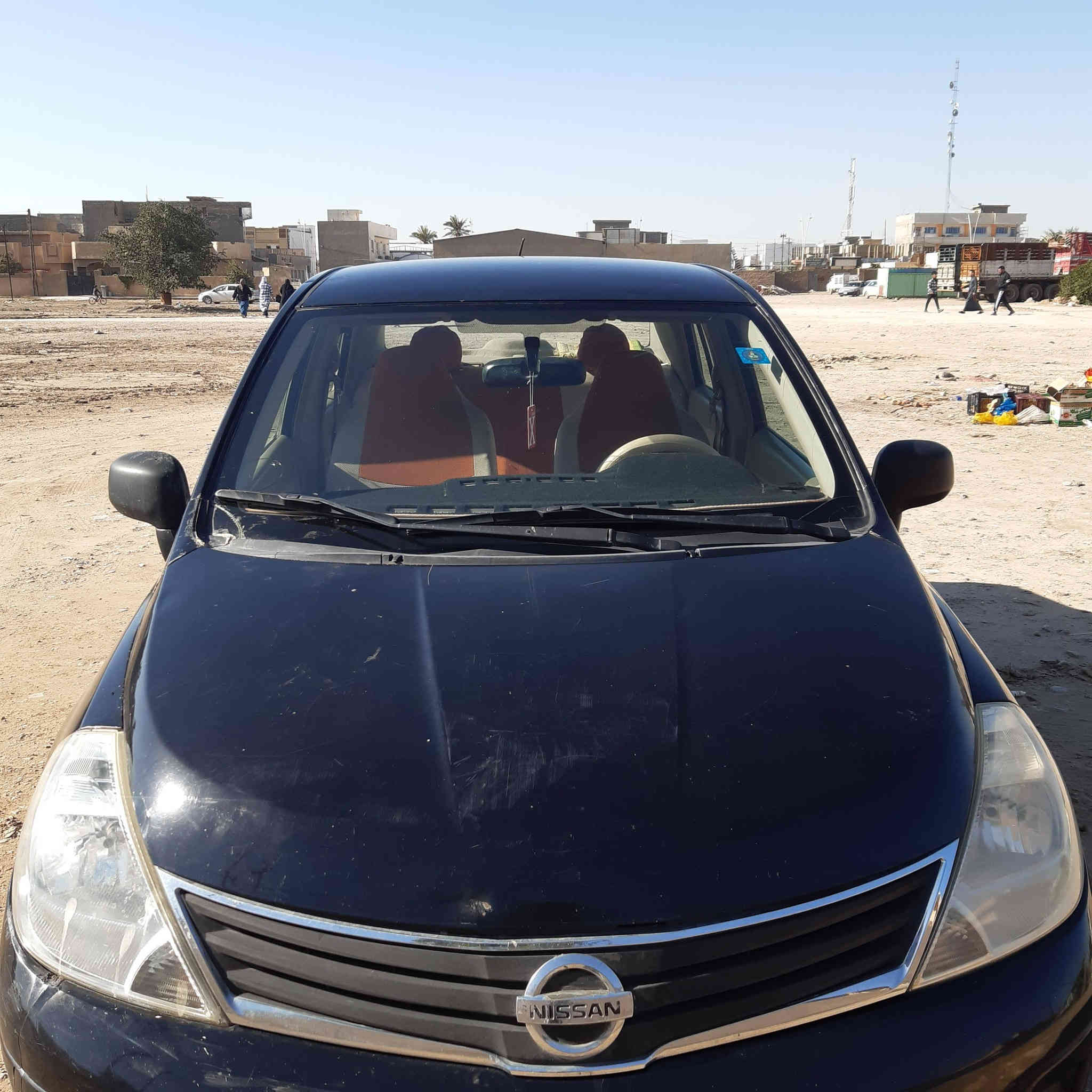 السلام عليكم
نيسان فيرسا للبيع موديل 2009 
وارد أمريكي محرك ١٨٠٠ 
السنوية لل ٢٠٣٠ رقم بغداد دولي 
***********
