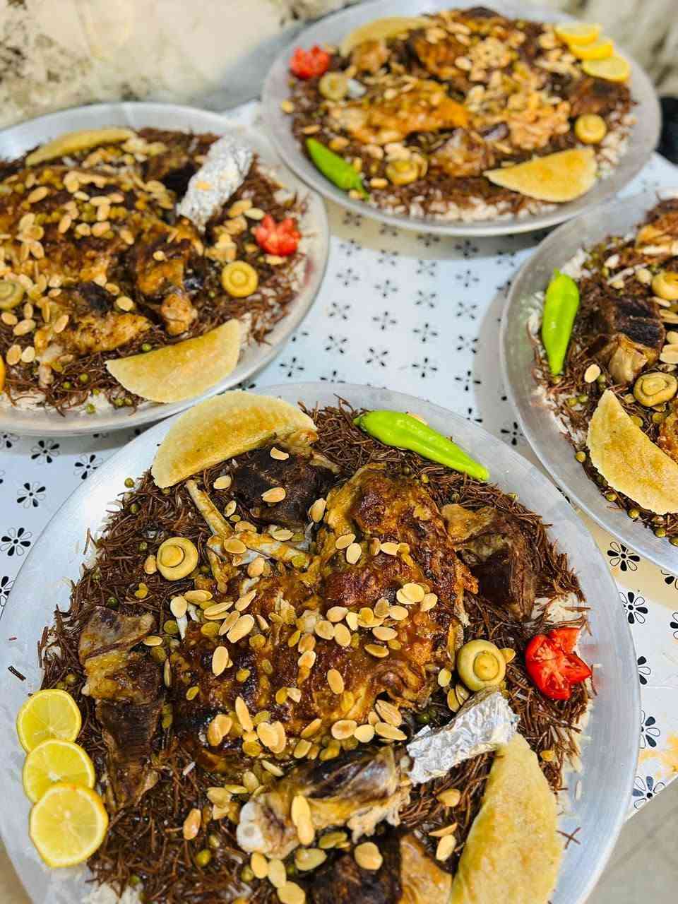 قوزي صميم
نقدّم أشهى أطباق القوزي العراقي بطعم أصيل وجودة عالية، مع الاهتمام بأدق التفاصيل لتقديم تجربة مميزة لزبائننا. نستخدم مكونات طازجة ونحرص على النظافة، والطعم الذي يرضي جميع الأذواق.

✨ قوزي على الأصول
🍚 رز فاخر ولحم طازج

للحجز والاستفسار الاتصال على الرقم
***********
يكون الحجز قبل بيوم
