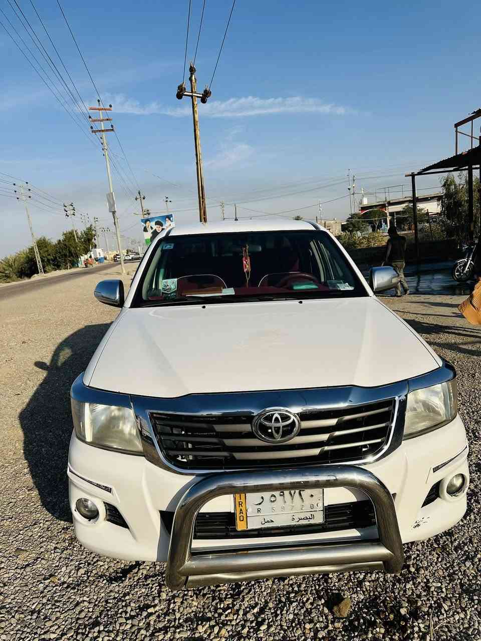 السلام عليكم بيكم هايلوكس موديل 2014اوتو مكفوله من الضربه والصبغ فقط بيها باردات ورصعات مكينه كير خير من الله تبريد تدفئه تخم تاير توه مبدلهن اللوحات الانكليزي باقي بس ع استلام سياره مال جناي السعر 225وبيه مجال المكان البصره قضاء المدينه رقم الهاتف ***********
