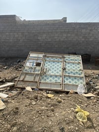 سندويتش سقف مستعمل ٨ قطع، طول القطعة مترين ونص سعر المتر ٦ قفل + حديد ...