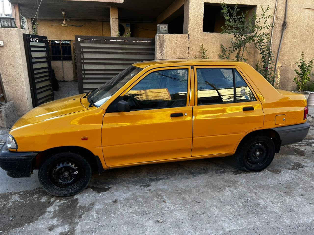 سايبا
مديل ٢٠٢١ مكفوله سياره من صبغ 
بيها طخه ب جاملغ وباب ومتعدل بارد 
السياره كامله من كلشي 
كير ومكينه خير من الله 
تخم تايرات جدد 
صدر جديد 
تبريد شغال 
السعر ٥٥ وبيها مجال 
 عليها غرامات ٦٠٠ الف هيئه 
اي استفسار الاتصال  +964 770 345 1153


**إذا كنت صاحب هذا الإعلان وتريد حذفه لأي سبب، رجاءا أرسل رسالة إلى الدعم الفني**